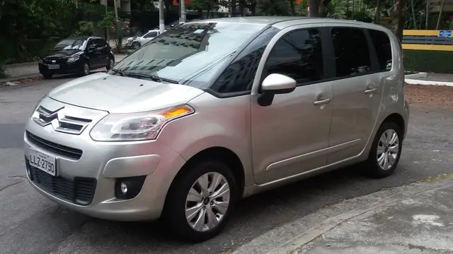 Carro Citroën C3 Picasso 2014 GLX 1.5 8V (Flex)