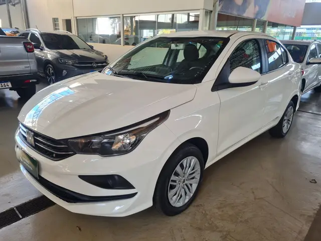 Carro Fiat Cronos 2023 Drive 1.3 (Flex) AT
