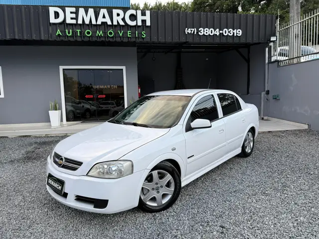 Carro Chevrolet Astra Sedan 2008 Advantage 2.0 (Flex)
