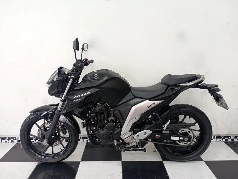 Yamaha Fazer FZ25 ABS