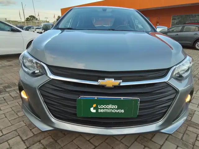 Carro Chevrolet Onix Plus 2024 LT 1.0