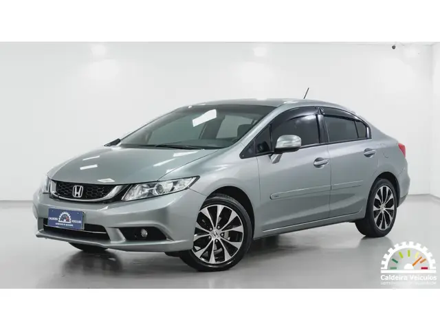 Carro Honda Civic 2016 LXR 2.0 i-VTEC (Aut) (Flex)