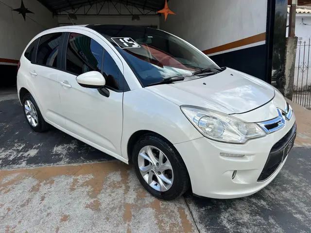 Carro Citroën C3 Picasso 2015 Tendance 1.5 8V (Flex)