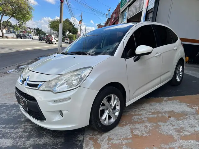 Carro Citroën C3 Picasso 2015 Tendance 1.5 8V (Flex)