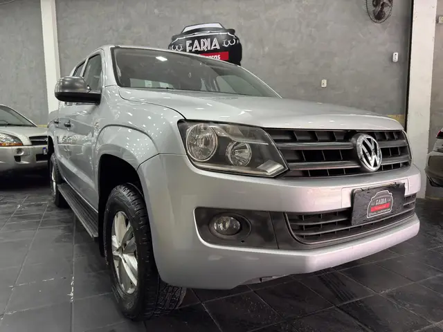 Carro Volkswagen Amarok 2016 2.0 S 4x4 TDi (Cab Dupla)