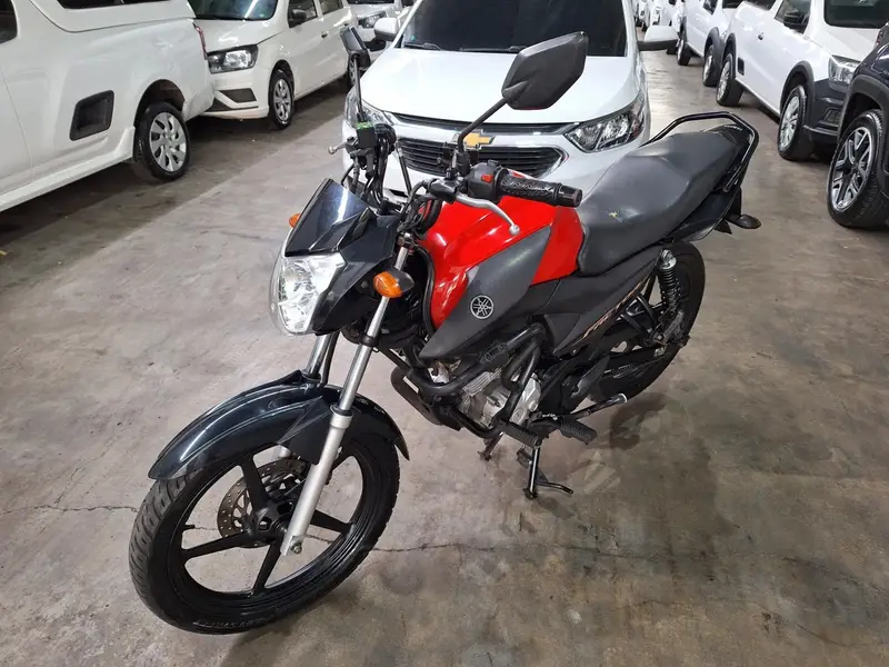 Yamaha YBR 125i Factor UBS