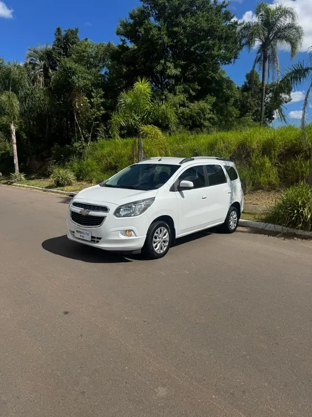 Carro Chevrolet Spin 2018 LTZ 7S 1.8 (Flex)