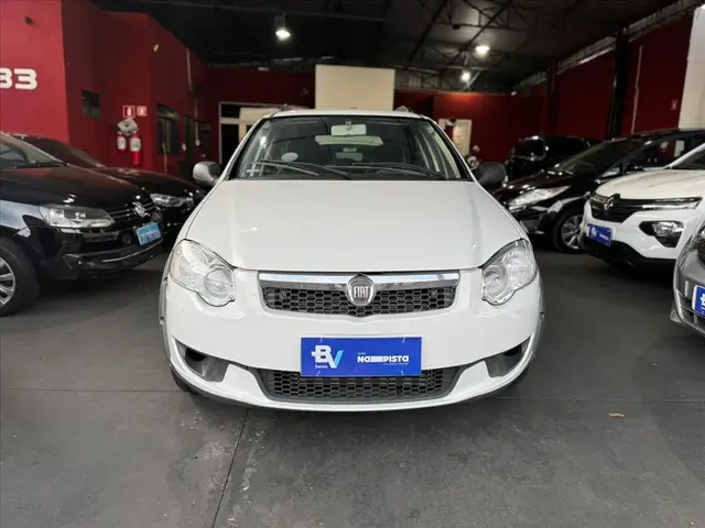 Carro Fiat Palio Weekend 2013 Trekking 1.6 16V (Flex)