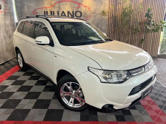 Carro Mitsubishi Outlander 2015 GT 4WD 3.0 V6 (Aut)