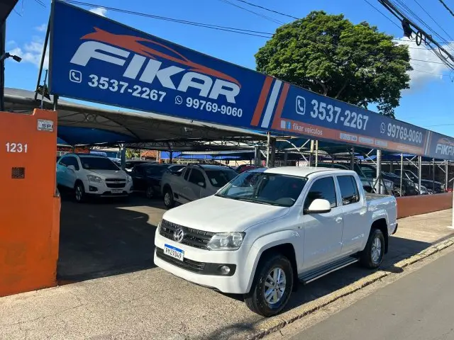 Carro Volkswagen Amarok 2016 2.0 SE 4x4 TDi (Cab Dupla)
