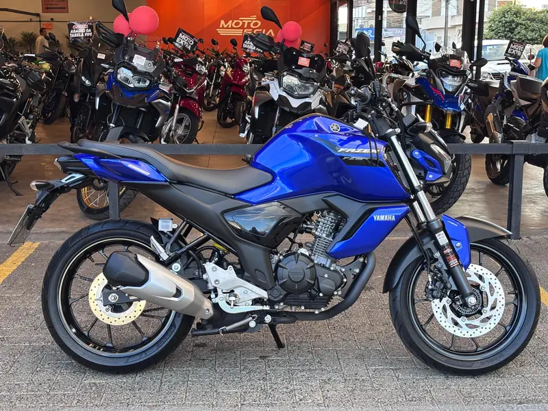 Yamaha Fazer FZ15 ABS