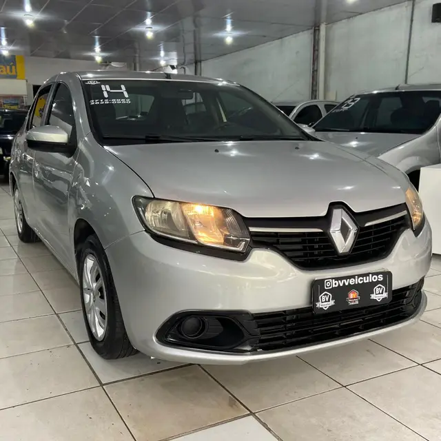 Carro Renault Logan 2014 Expression 1.0 16V (flex)