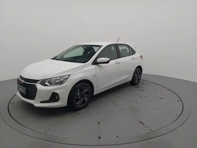Carro Chevrolet Onix Plus 2024 LT 1.0