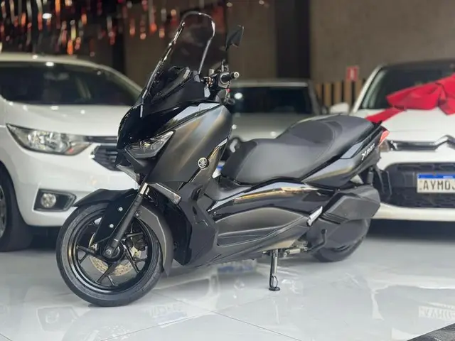 Moto Yamaha XMax 2022 250 (ABS)