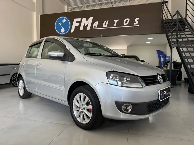 Carro Volkswagen Fox 2012 1.6 VHT (Flex)