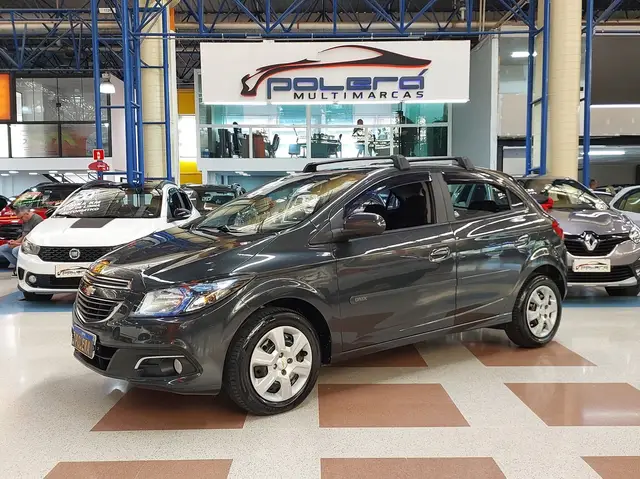 Carro Chevrolet Onix 2016 1.4 LT SPE/4
