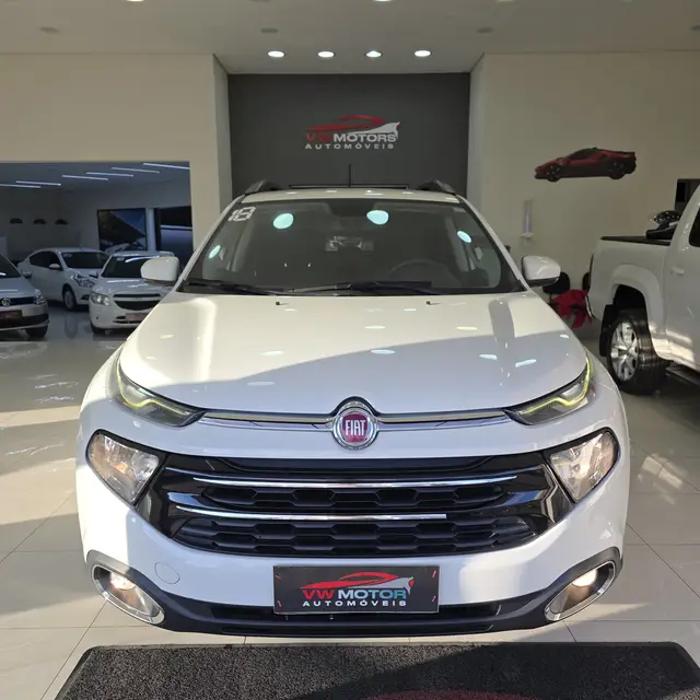 Carro Fiat Toro 2018 Freedom 2.4 TigerShark AT9 (Flex)