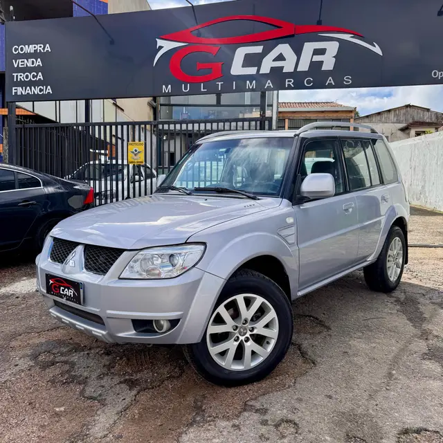 Carro Mitsubishi Pajero TR4 2011 2.0 16V (Flex)