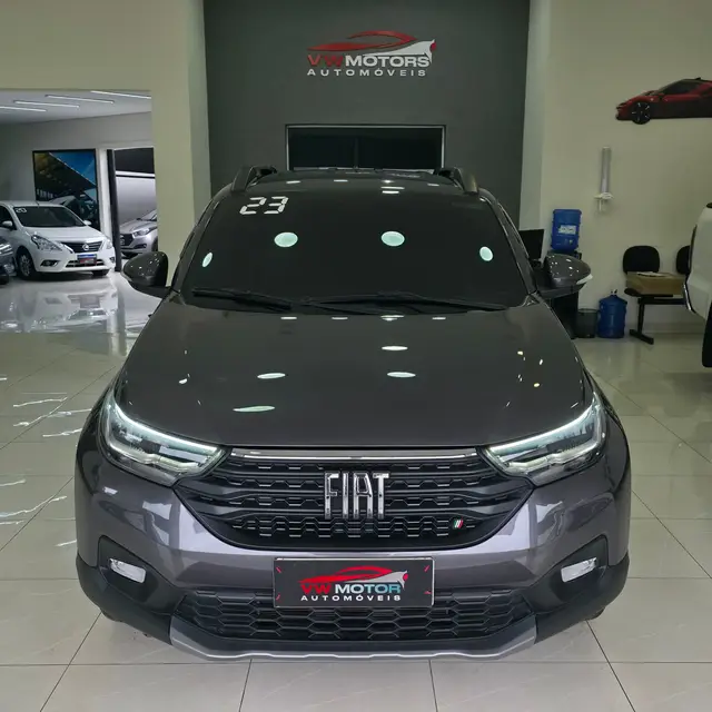 Carro Fiat Strada 2023 Volcano 1.3 CD AT (Flex)