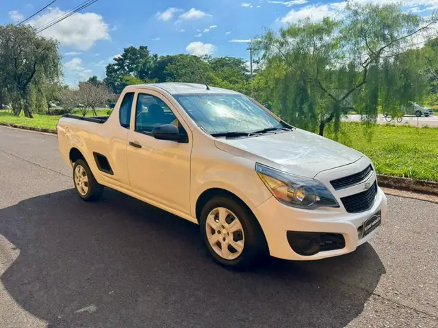 Carro Chevrolet Montana 2014 LS 1.4 (Flex)