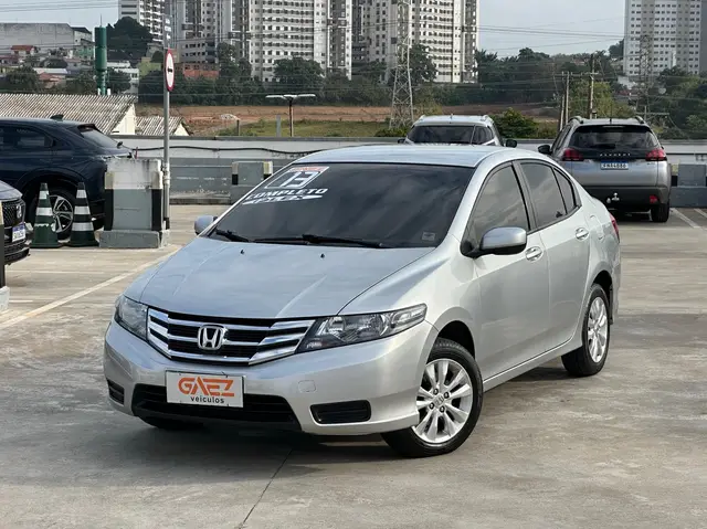 Carro Honda City 2013 LX 1.5 CVT (Flex)