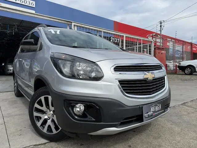 Carro Chevrolet Spin 2017 Activ 1.8 (Flex) (Aut)