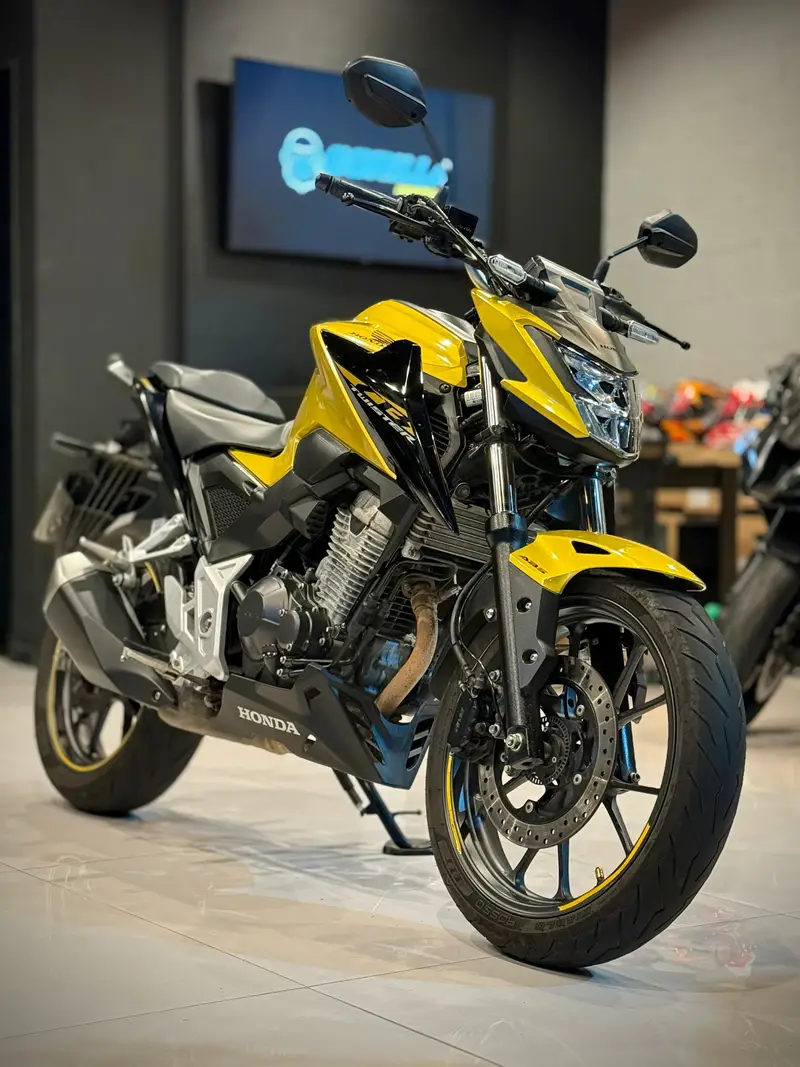 Honda (CBS)
