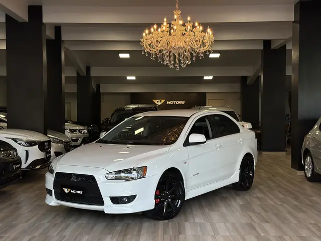 Carro Mitsubishi Lancer 2013 2.0 16V CVT (aut)