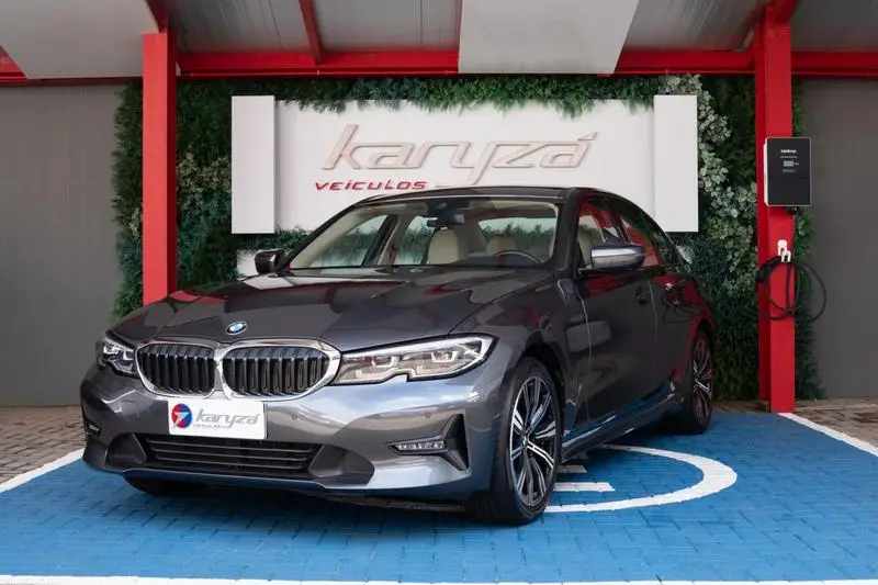 BMW 320i Sport GP 2.0 Turbo (Aut)