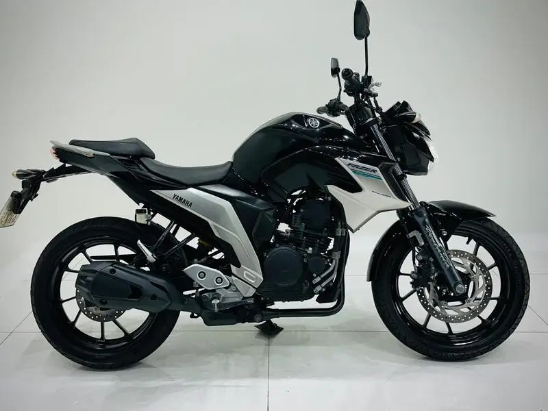 Yamaha Fazer FZ25 ABS