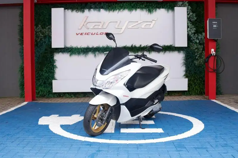 Honda PCX 150 DLX