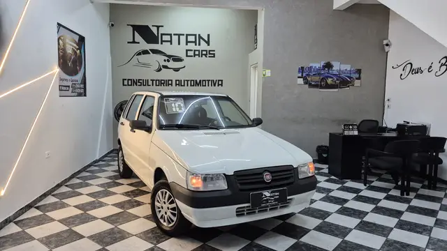 Carro Fiat Uno Mille 2010 Fire Economy 1.0 (Flex) 2p