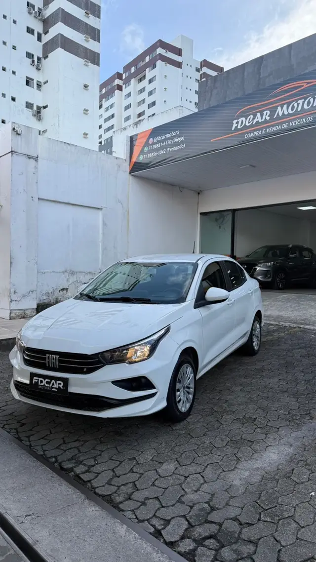 Carro Fiat Cronos 2023 Drive 1.0 (Flex) MT