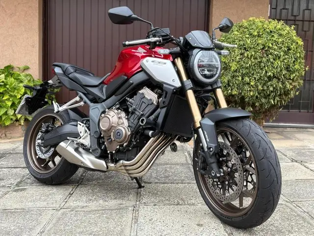 Moto Honda CB 650R 2023 (ABS)