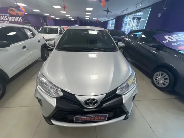 Carro Toyota Yaris 2024 XL 1.5 (Flex) (Aut)