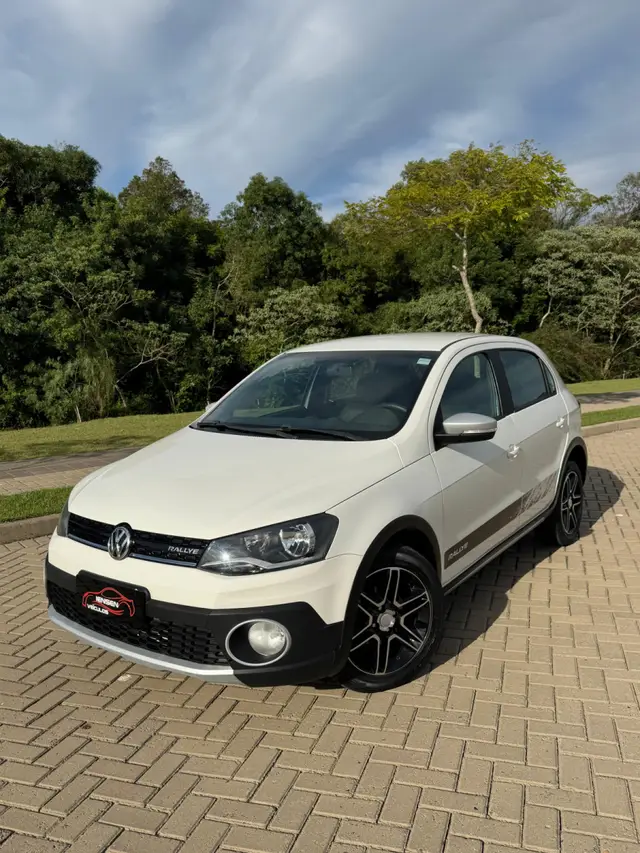 Carro Volkswagen Gol 2014 Rallye 1.6 VHT (Flex)