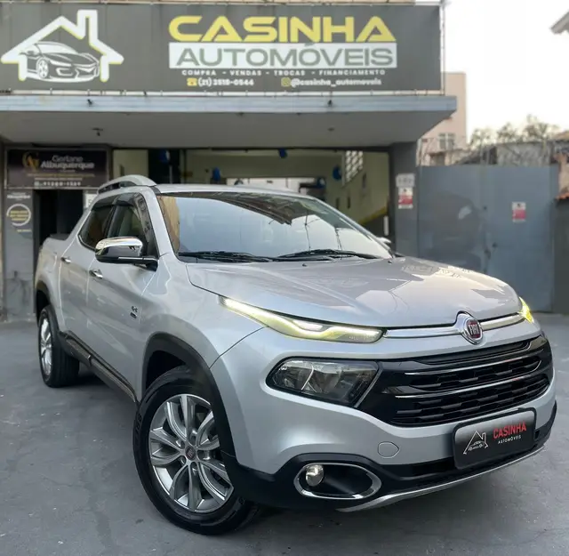 Carro Fiat Toro 2019 Volcano 2.0 diesel AT9 4x4