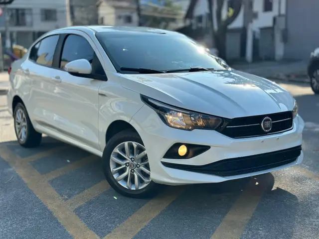 Carro Fiat Cronos 2019 1.3 Drive Firefly (Flex)