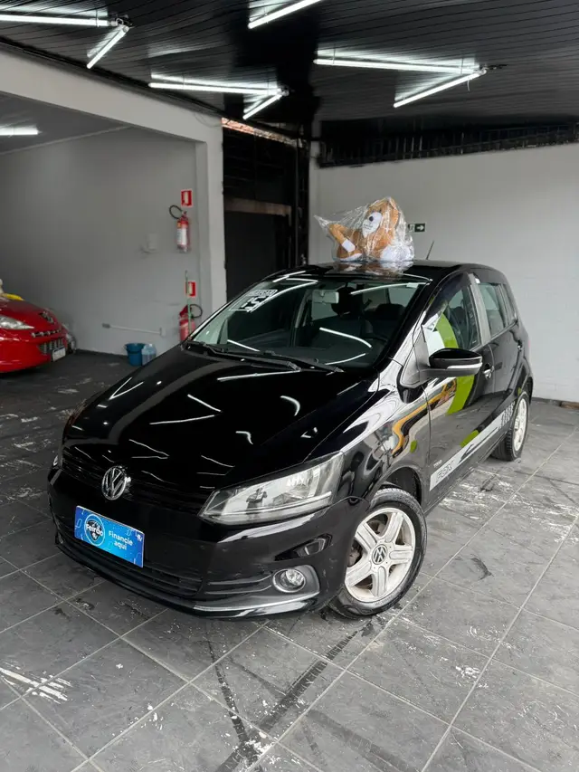Carro Volkswagen Fox 2015 Trendline 1.6 MSI (Flex)