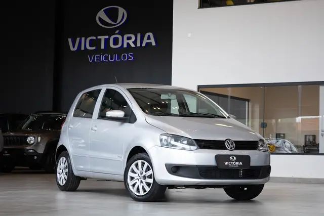 Carro Volkswagen Fox 2012 1.6 VHT (Flex)
