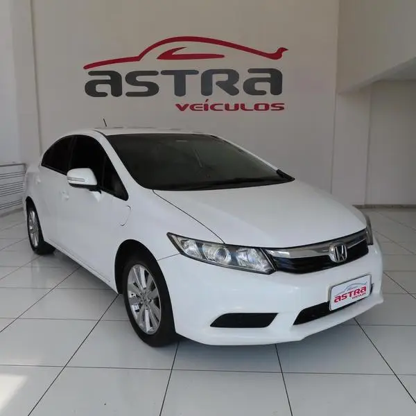 Carro Honda Civic 2013 New  LXL 1.8 16V i-VTEC (Flex)