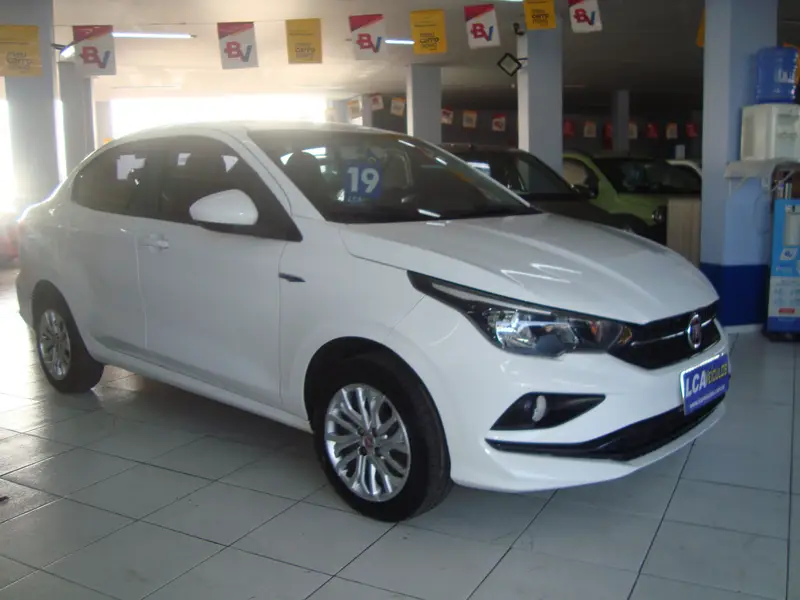 Fiat Cronos 1.3 Drive Firefly (Flex)