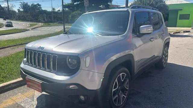 Carro Jeep Renegade 2021 1.8 4x2 (Aut) (Flex)