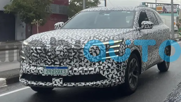 Modelo foi visto em testes e é mais um produto da Changan visto pelas ruas brasileiras