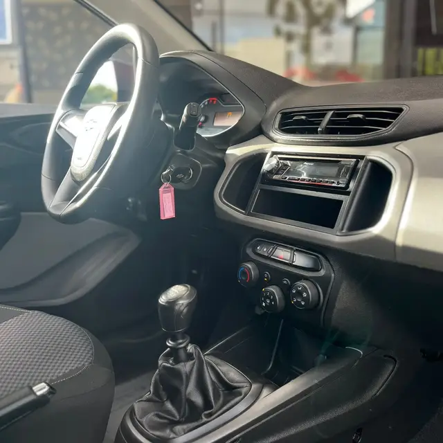 Carro Chevrolet Onix 2019 1.0 Joy SPE/4