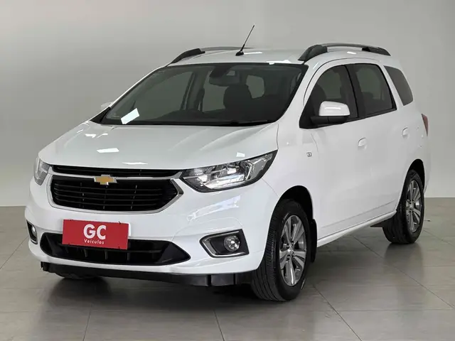 Carro Chevrolet Spin 2023 Premier 1.8 (Aut.)
