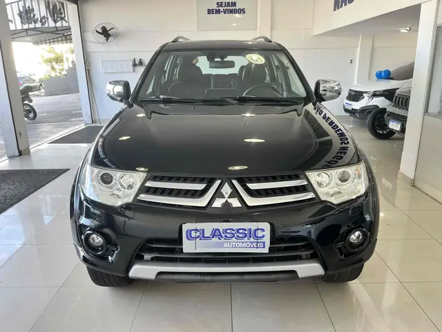 Carro Mitsubishi Pajero Dakar 2015 3.5 HPE 4WD (aut)(Flex)