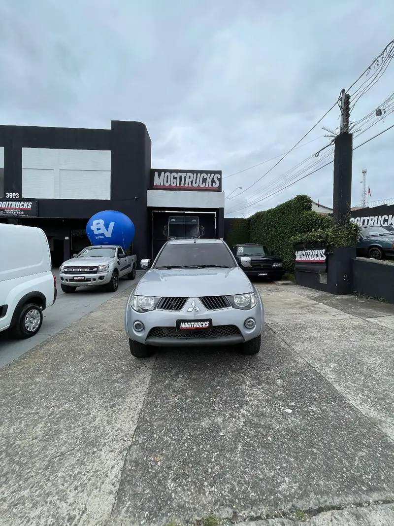 Mitsubishi L200 Triton HPE 3.2 CD TB Int.Diesel Aut