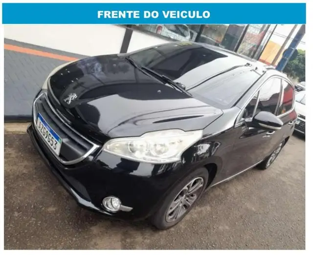 Carro Peugeot 208 2015 Griffe  1.6 16V (Flex) (Aut)