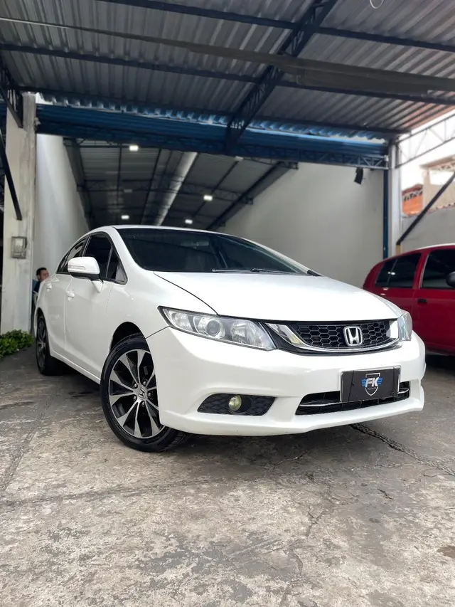 Carro Honda Civic 2015 LXR 2.0 i-VTEC (Aut) (Flex)